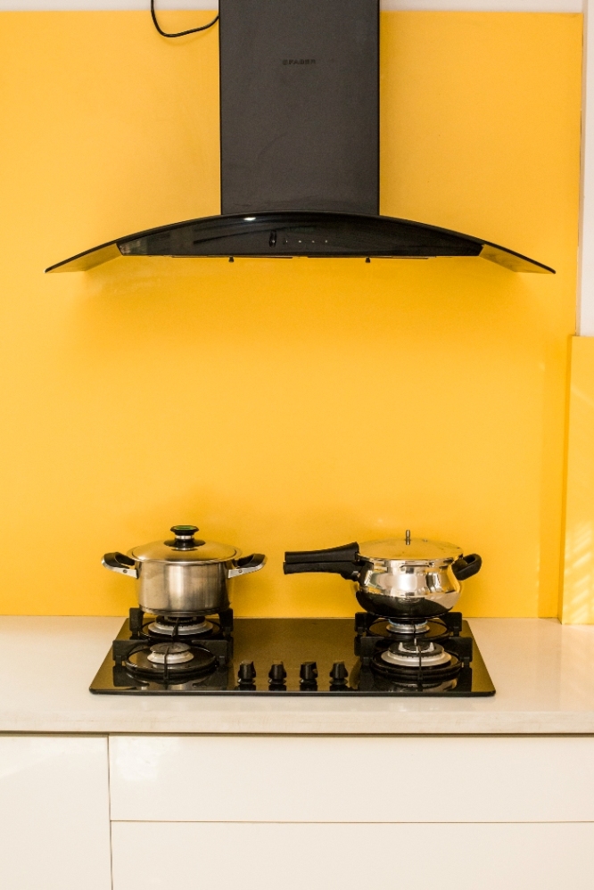 Small kitchen interiores in kormangala